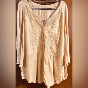 Nine West Vintage America Embroidered Too